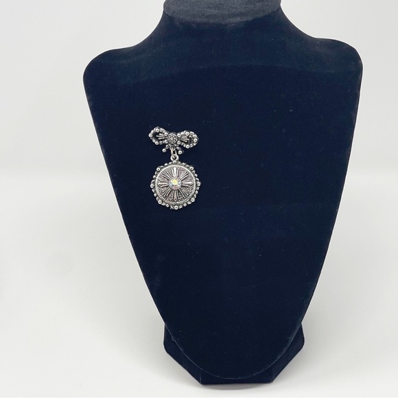 VIntage Bow Dangle Rhinestone Aurora Iridescent  Medallion Brooch - Picture 2 of 8